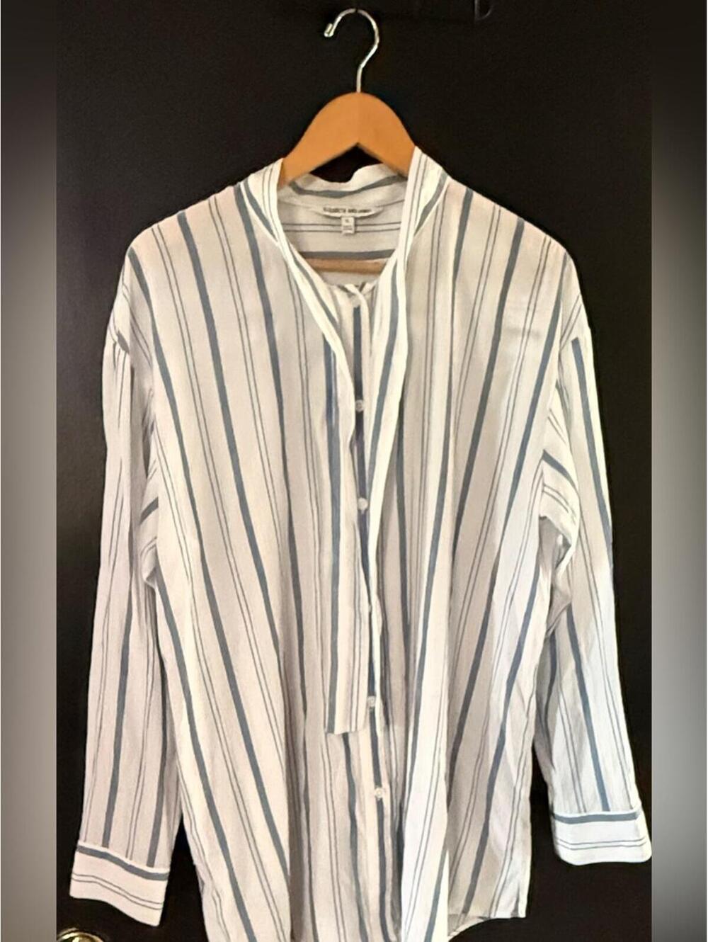 Elizabeth and James Striped Tie Neck Blouse Blue White Long Sleeve XL